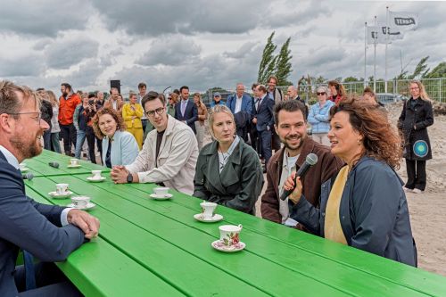 Feestelijke ondertekening Westflank en symbolische starthandeling De Suikerzijde